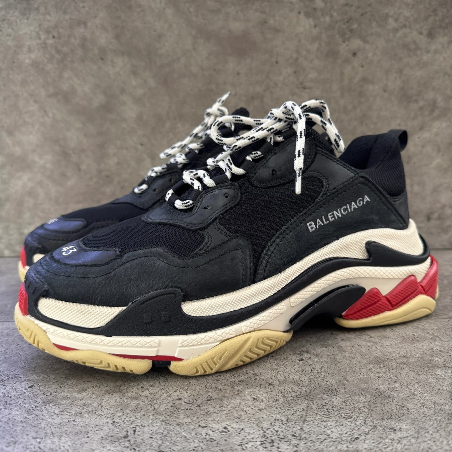 balenciaga-sole after