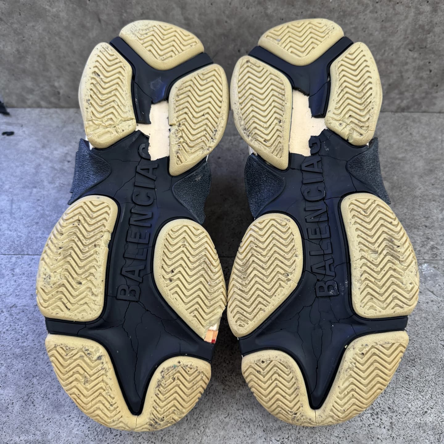 balenciaga-sole before