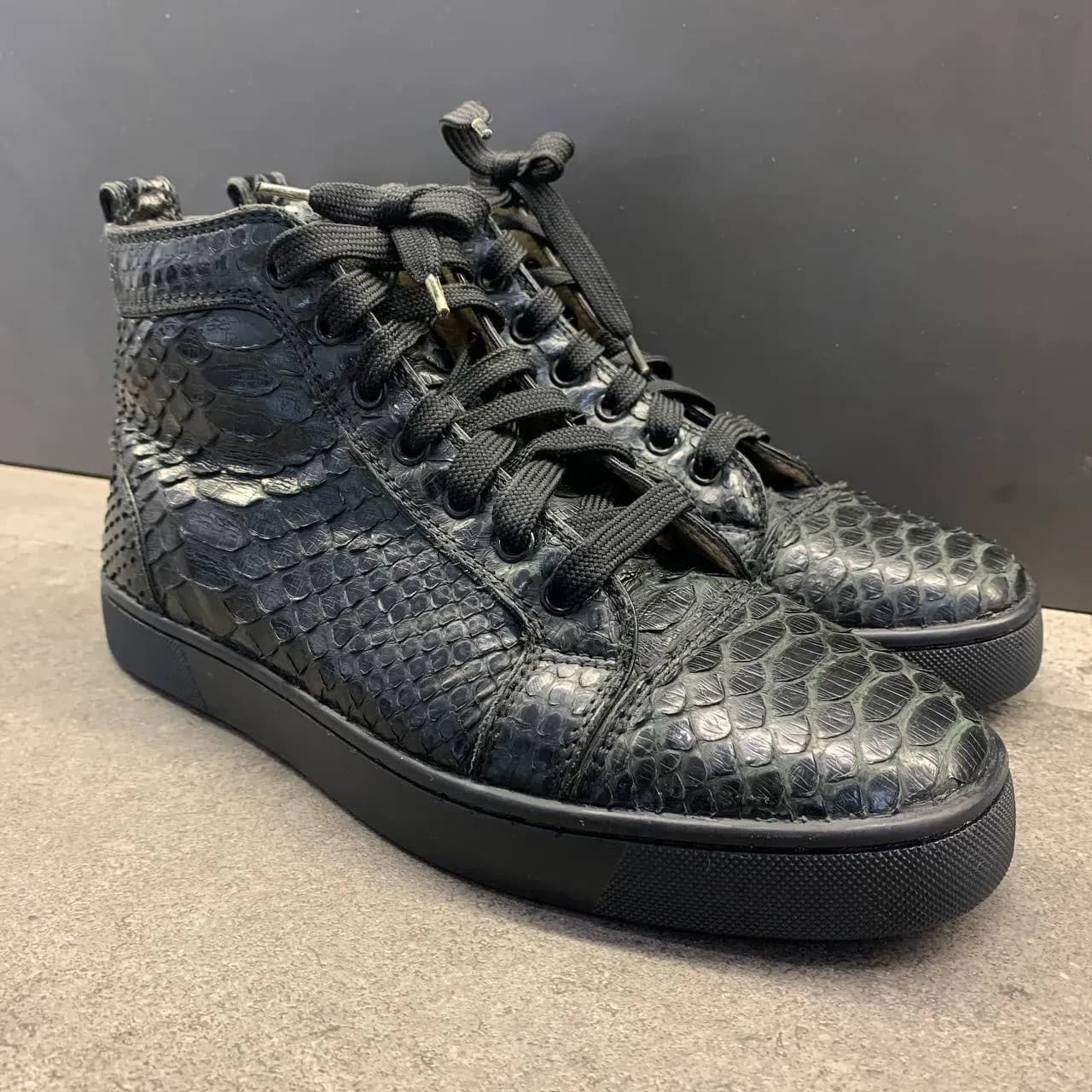 christian-louboutin-sole after