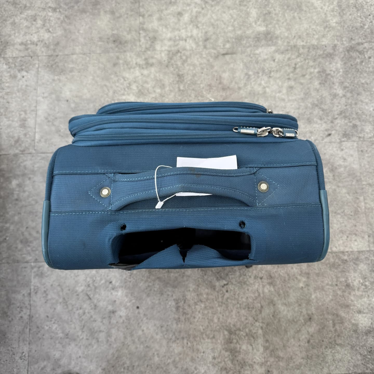 luggage-handle before