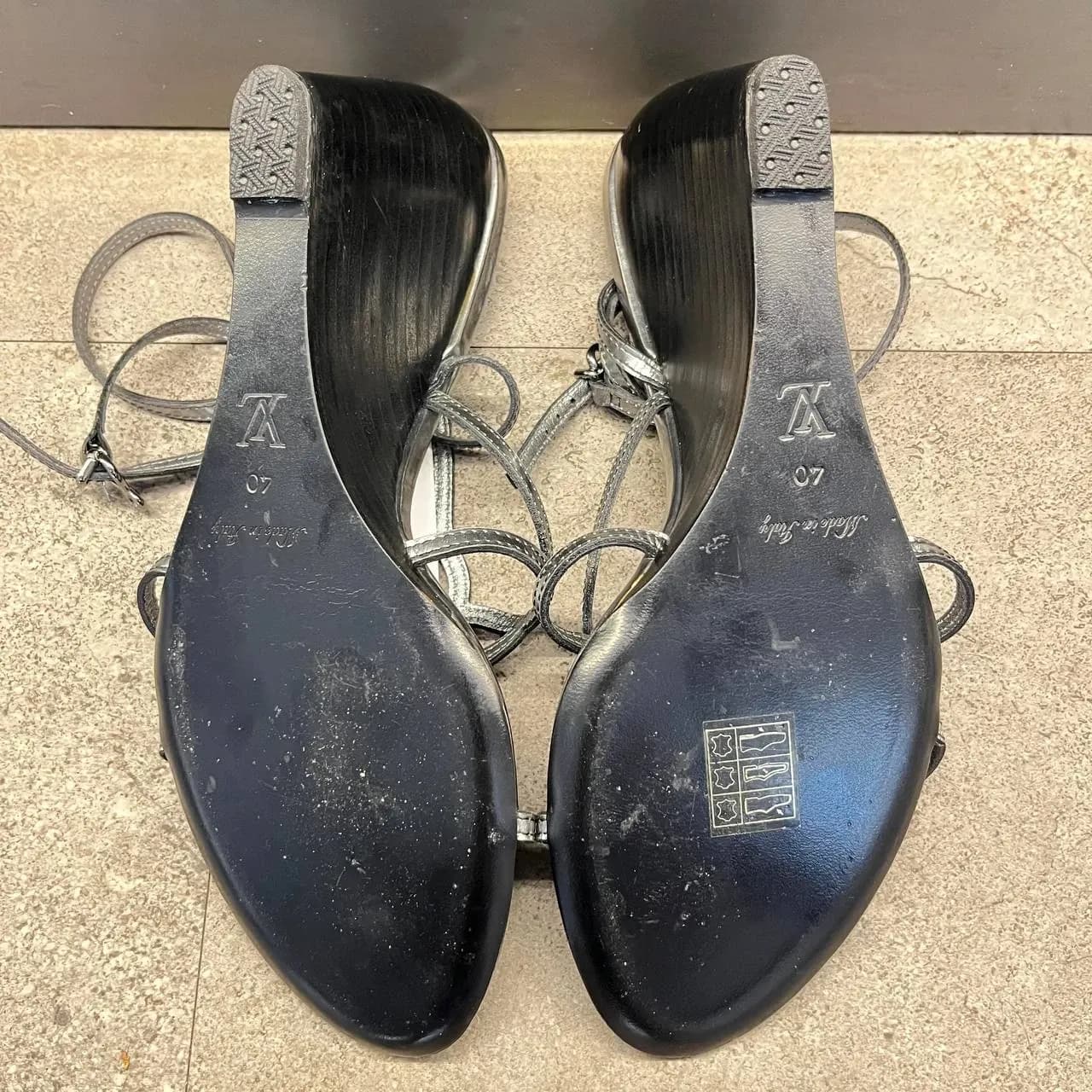 heels-tip after