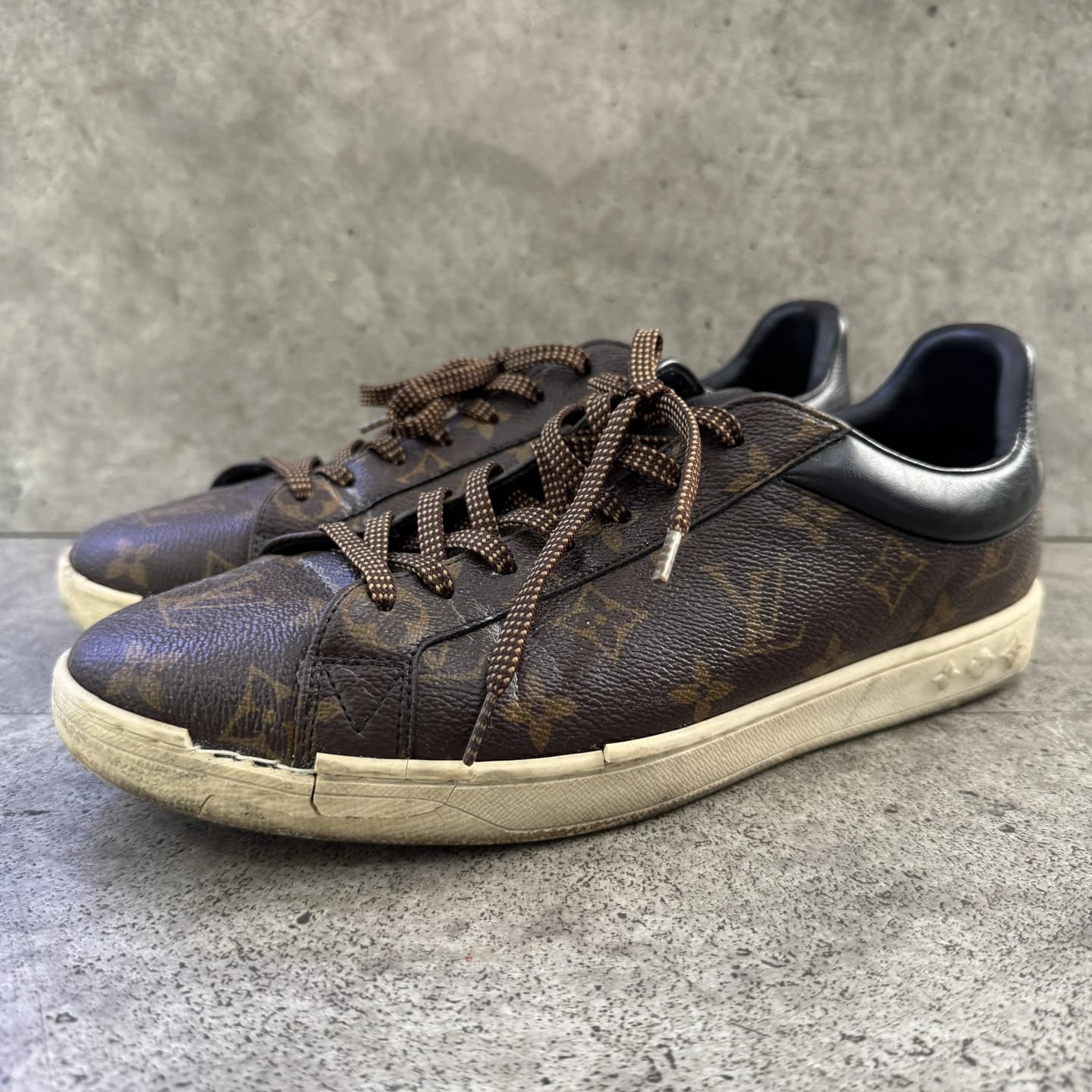 lv-sole before