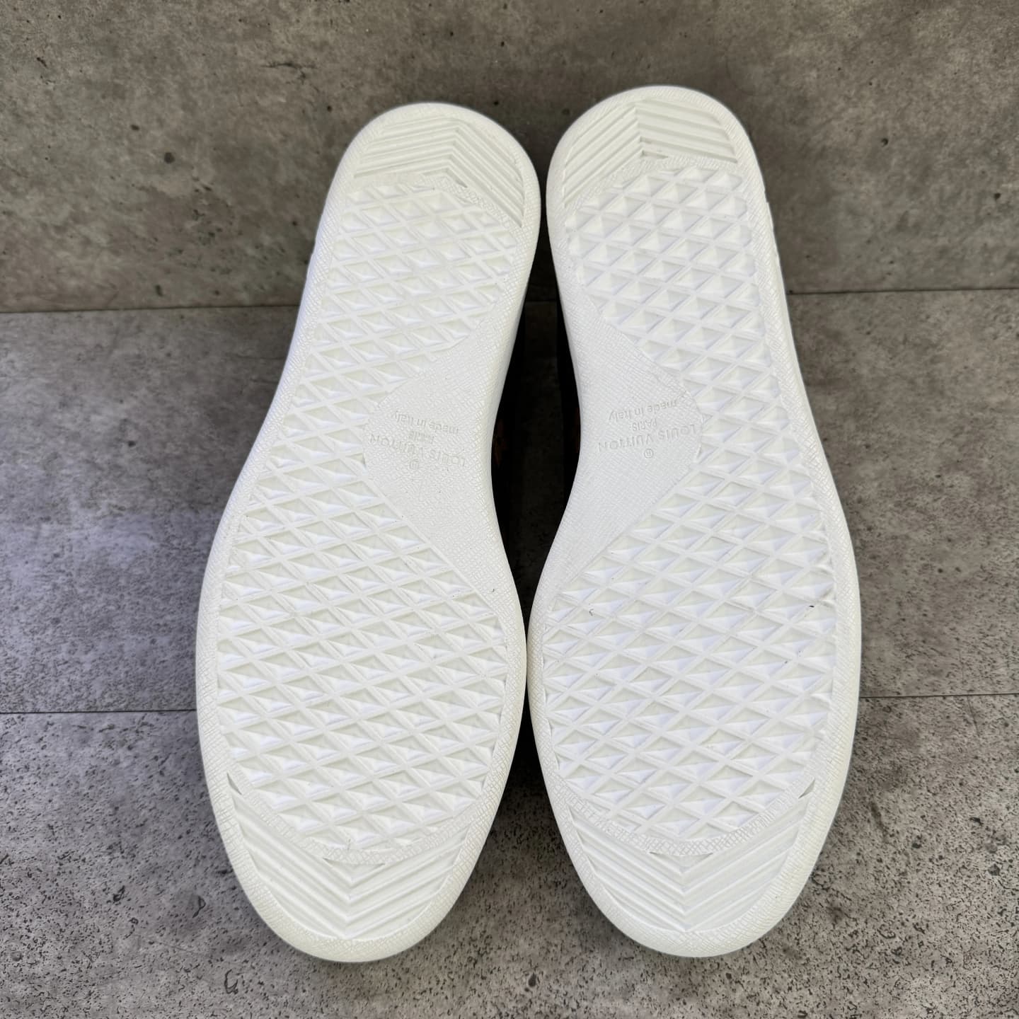lv-sole after