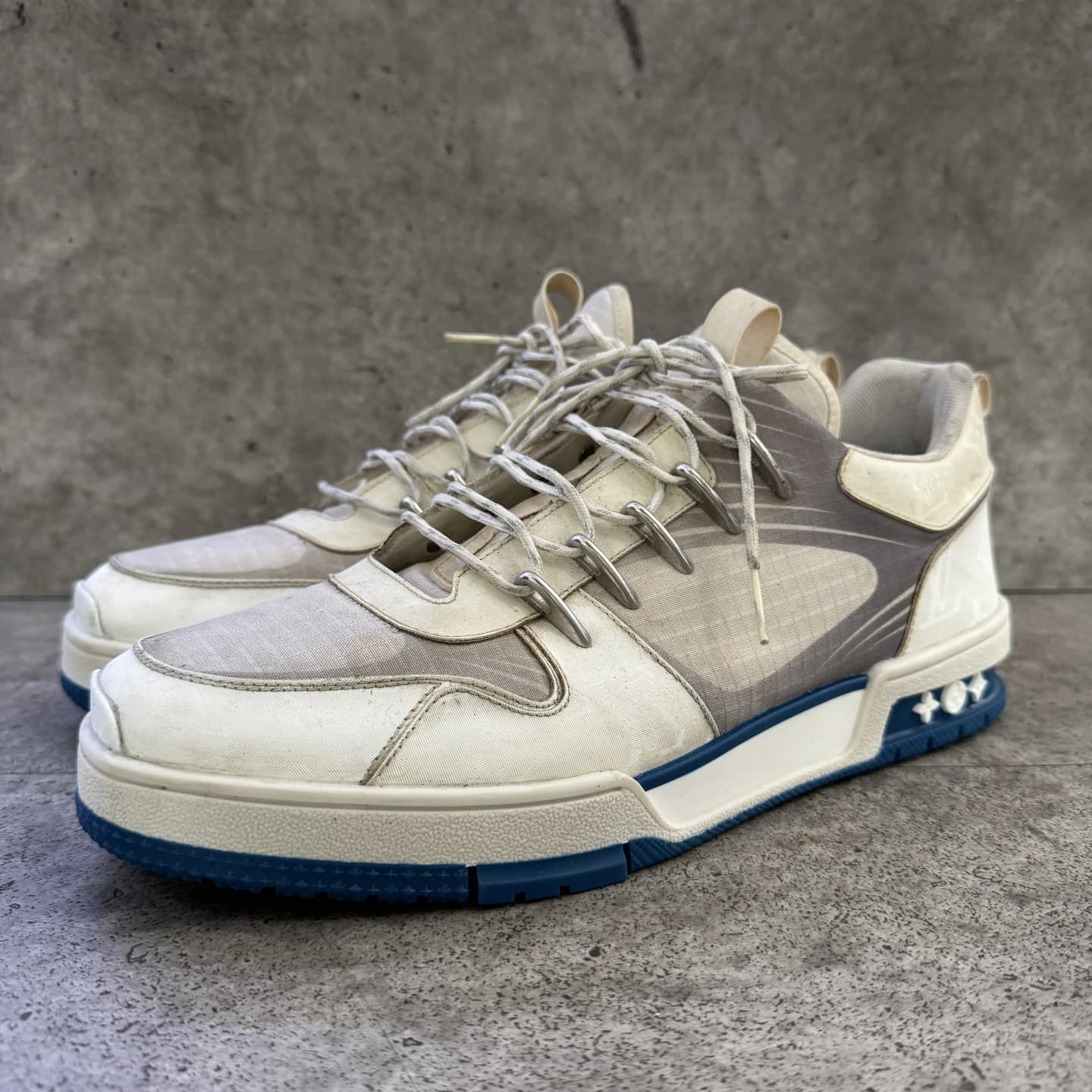 lv-sole after