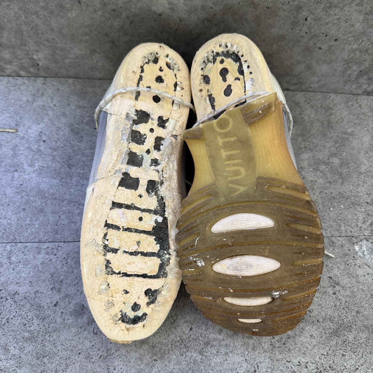 lv-sole before