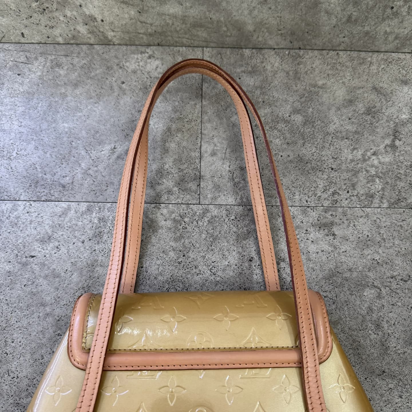 repaint-bag after