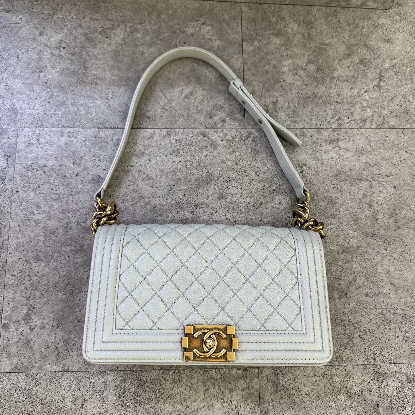 repaint-bag after