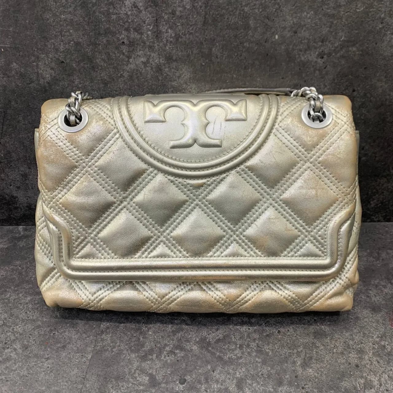 repaint-bag before