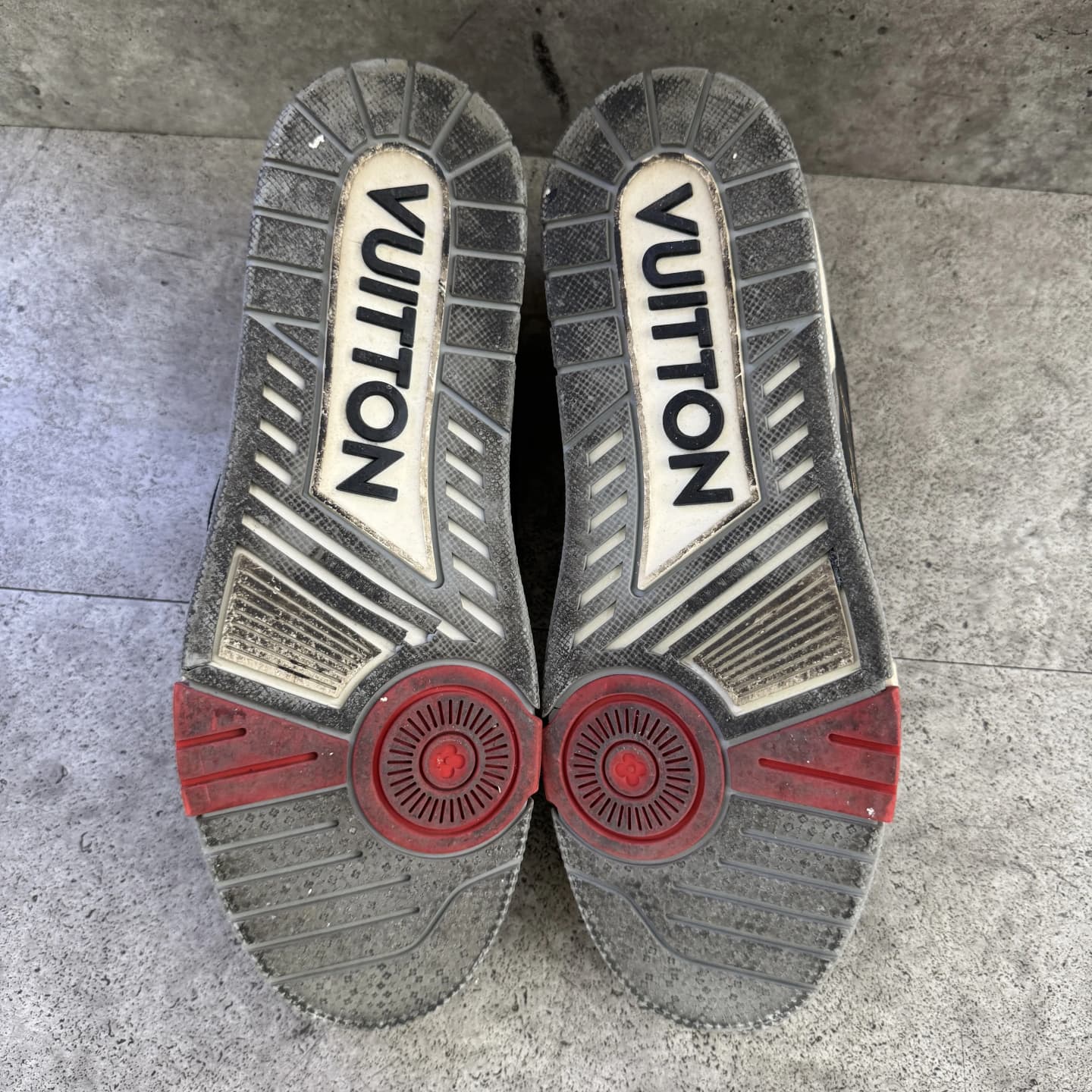 lv-sole before