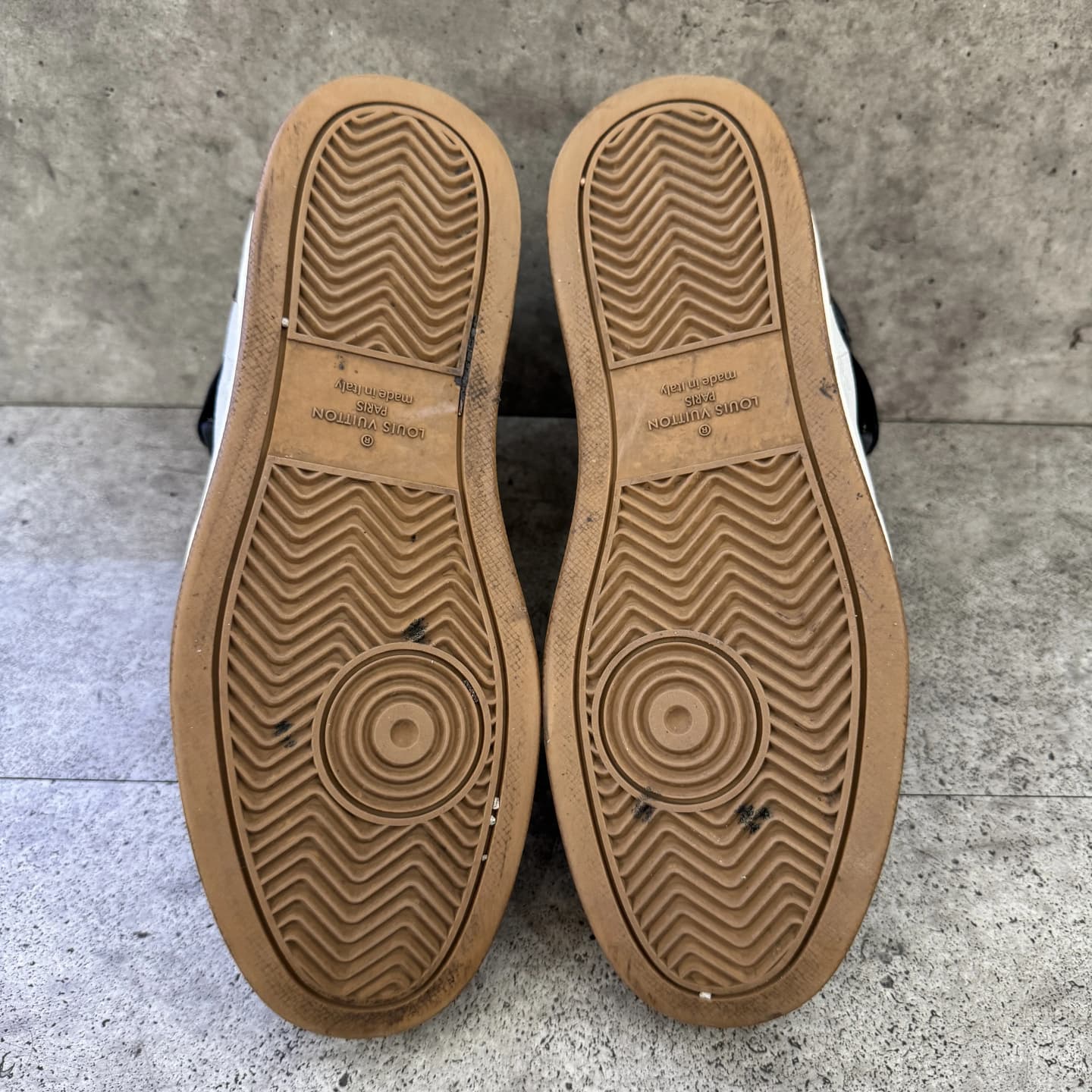 lv-sole before