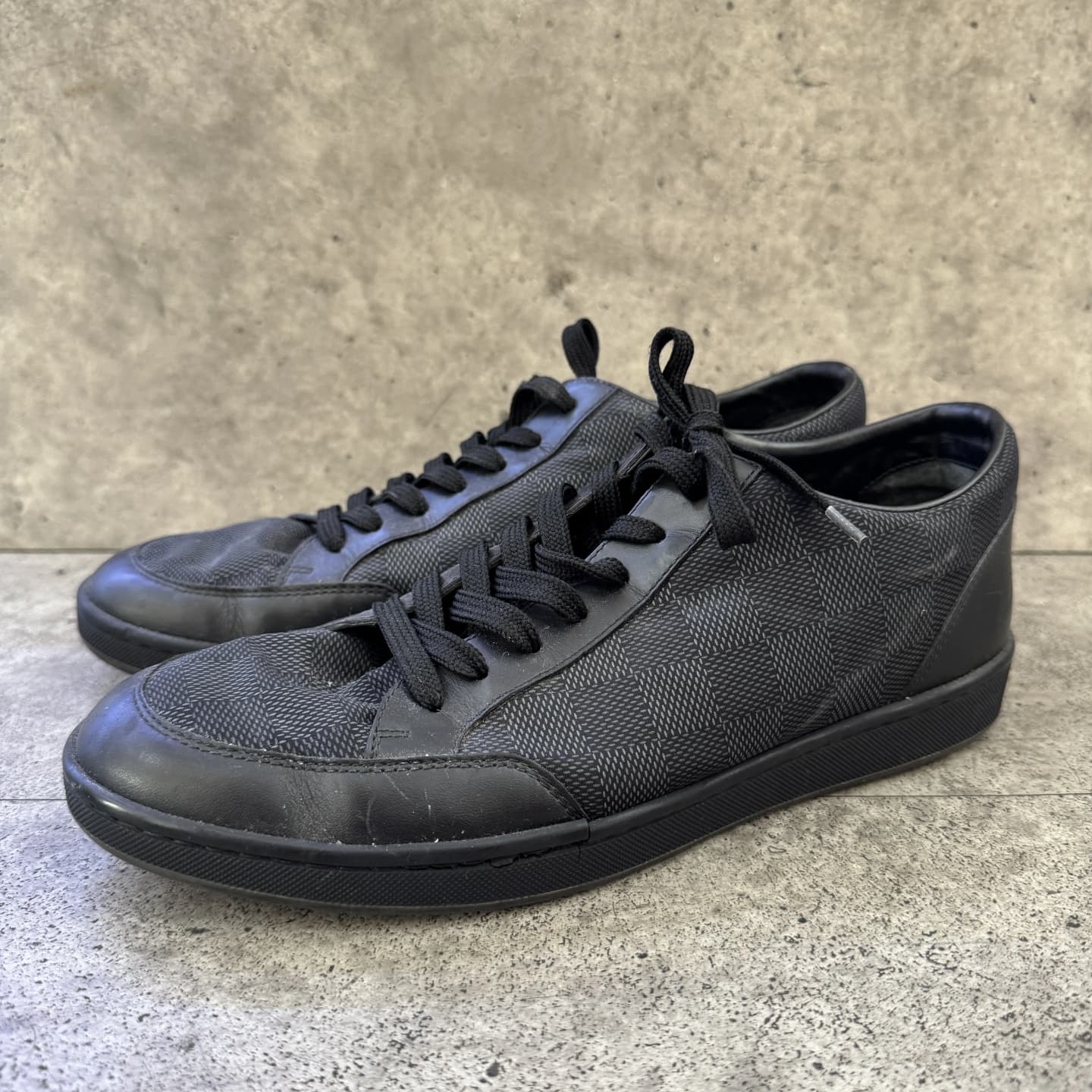 lv-sole before