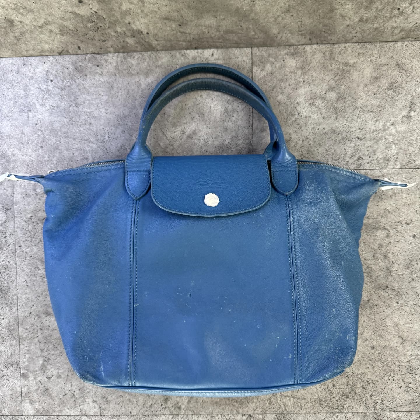 repaint-bag before